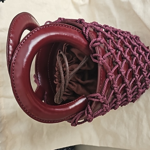 Staud burgundy bucket bag mini - Picture 3 of 4